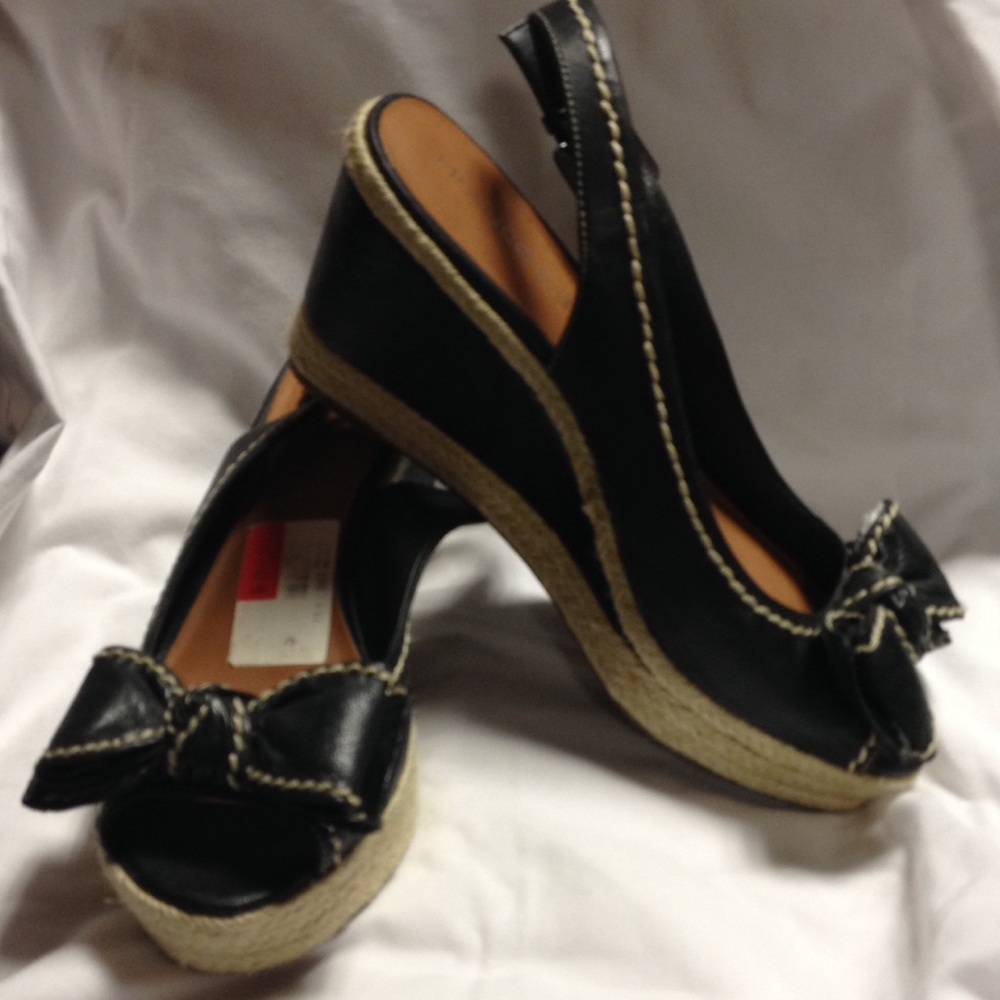 Franco Sarto wedge shoes 7 1/2  M width sandals new open toe black